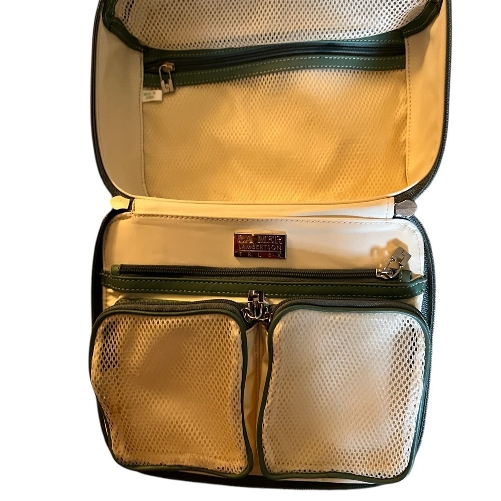 Lambertson Truex For La Mer Green Cosmetics Travel Bag View 6
